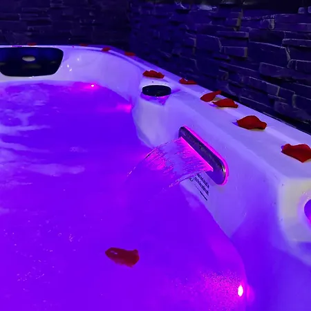 Homesuiteandspa ベッド・アンド・ブレックファスト